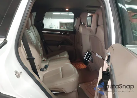 2013 Porsche Cayenne из США, поврежденный, VIN WP1AA2A25DLA03850